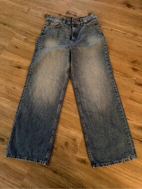 ASOS Wide-Leg Women's Jeans in Blue Wash